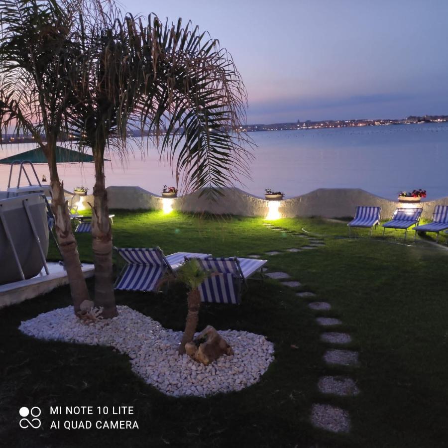 Casa Con Piscina E Vista Mare Dal Giardino Fanusa Exterior foto